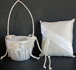 Picture of Wedding Accessories - "Audrey" 2 pc Set by Beverly Clark