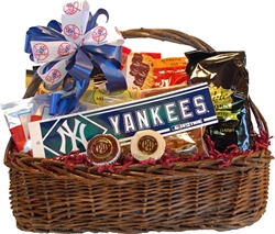 Picture of New York Yankees Gift Basket